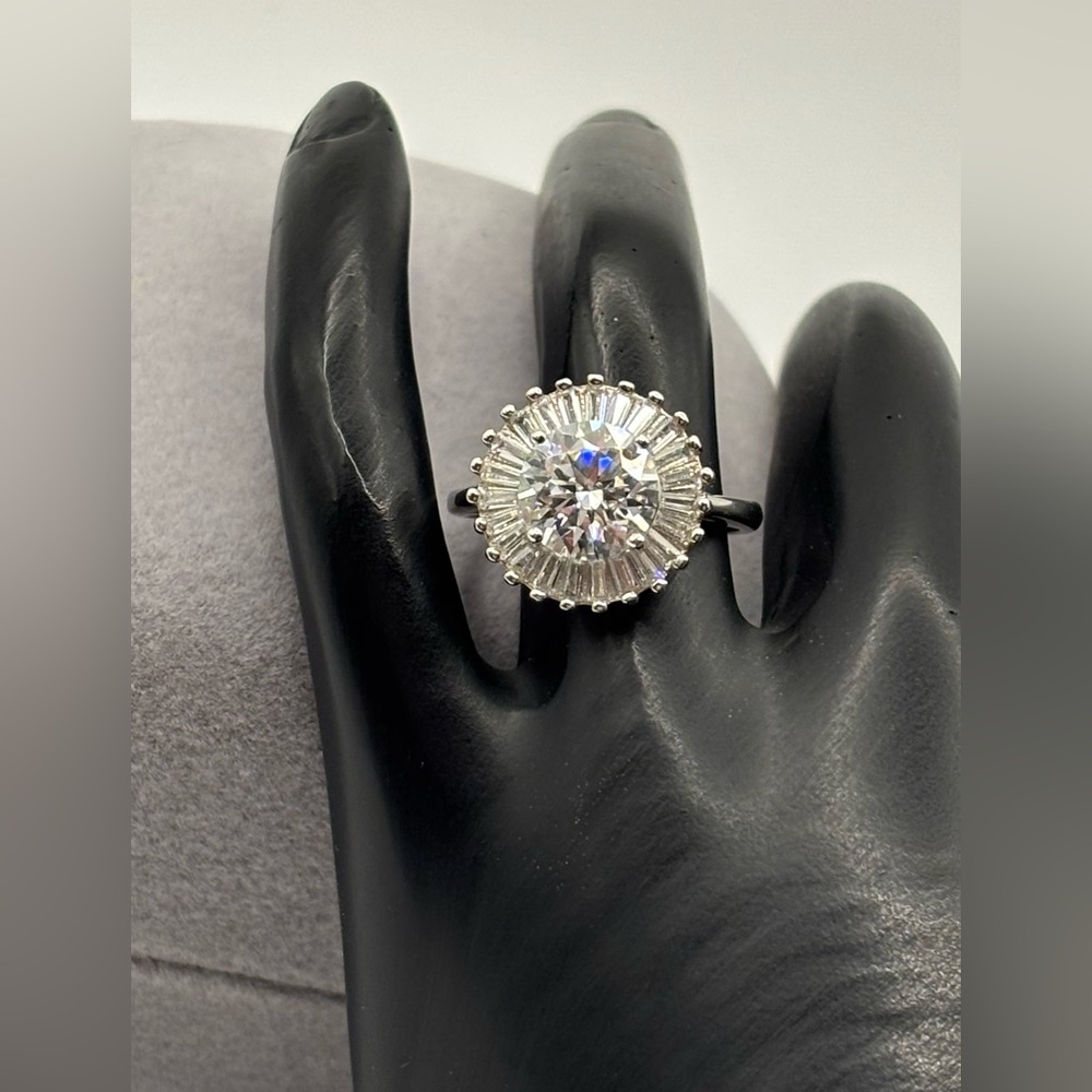 Moissanite 2ct Round Sterling Silver Ballerina Ring - Picture 4 of 7